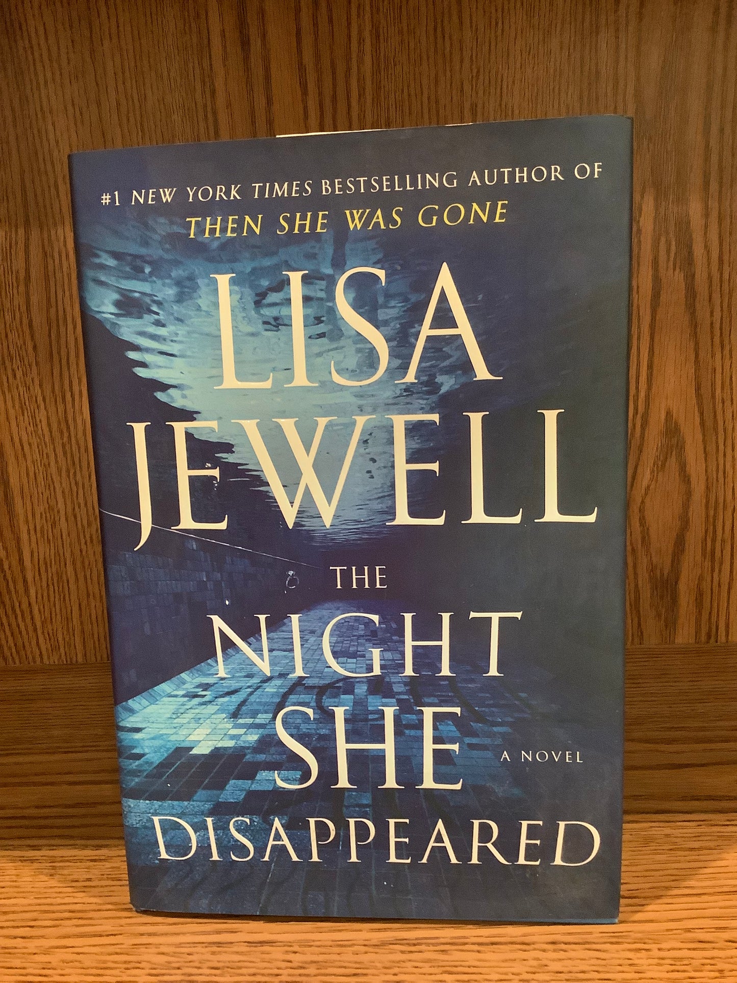 The Night She Disappeared by Lisa Jewell